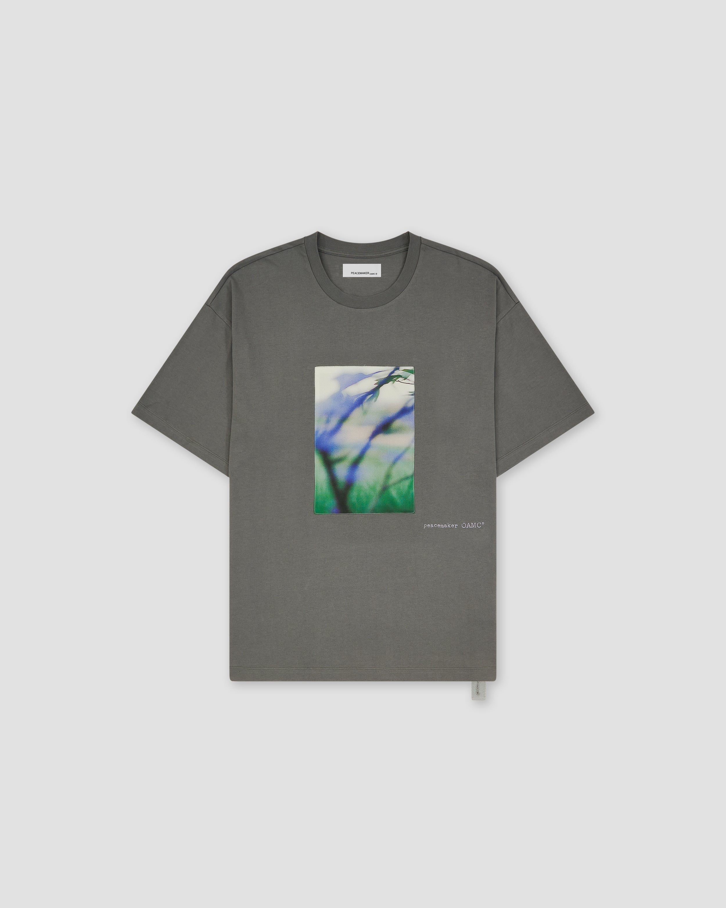 T-Shirts & Sweatshirts